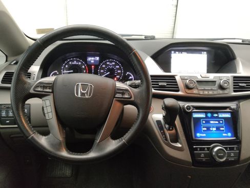 Used 2017 Honda Odyssey EX-L image 22