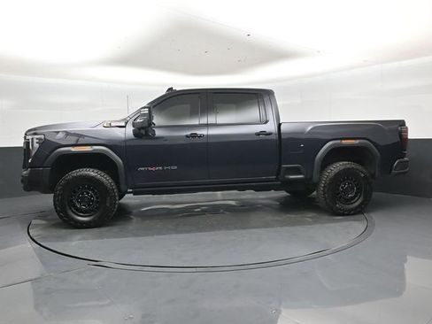 Used 2025 GMC Sierra 2500 AT4X w/ AT4X AEV Edition image 7