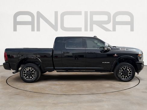 Used 2026 RAM 2500 Limited AWD/4WD image 10