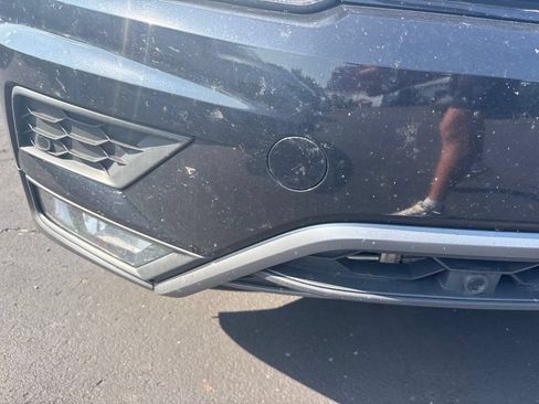 Used 2020 Volkswagen Tiguan SEL AWD/4WD image 9