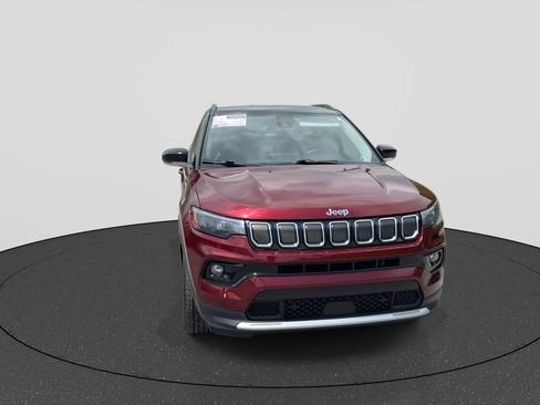 Used 2022 Jeep Compass Limited AWD/4WD image 3