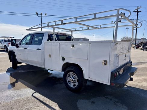 Used 2020 Chevrolet Silverado 2500 W/T w/ WT Convenience Package image 3