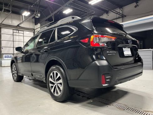 Used 2020 Subaru Outback Premium w/ Popular Package #1 AWD/4WD image 5