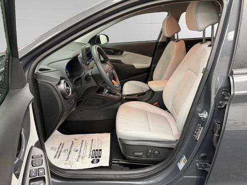 Certified 2023 Hyundai Kona SEL image 9