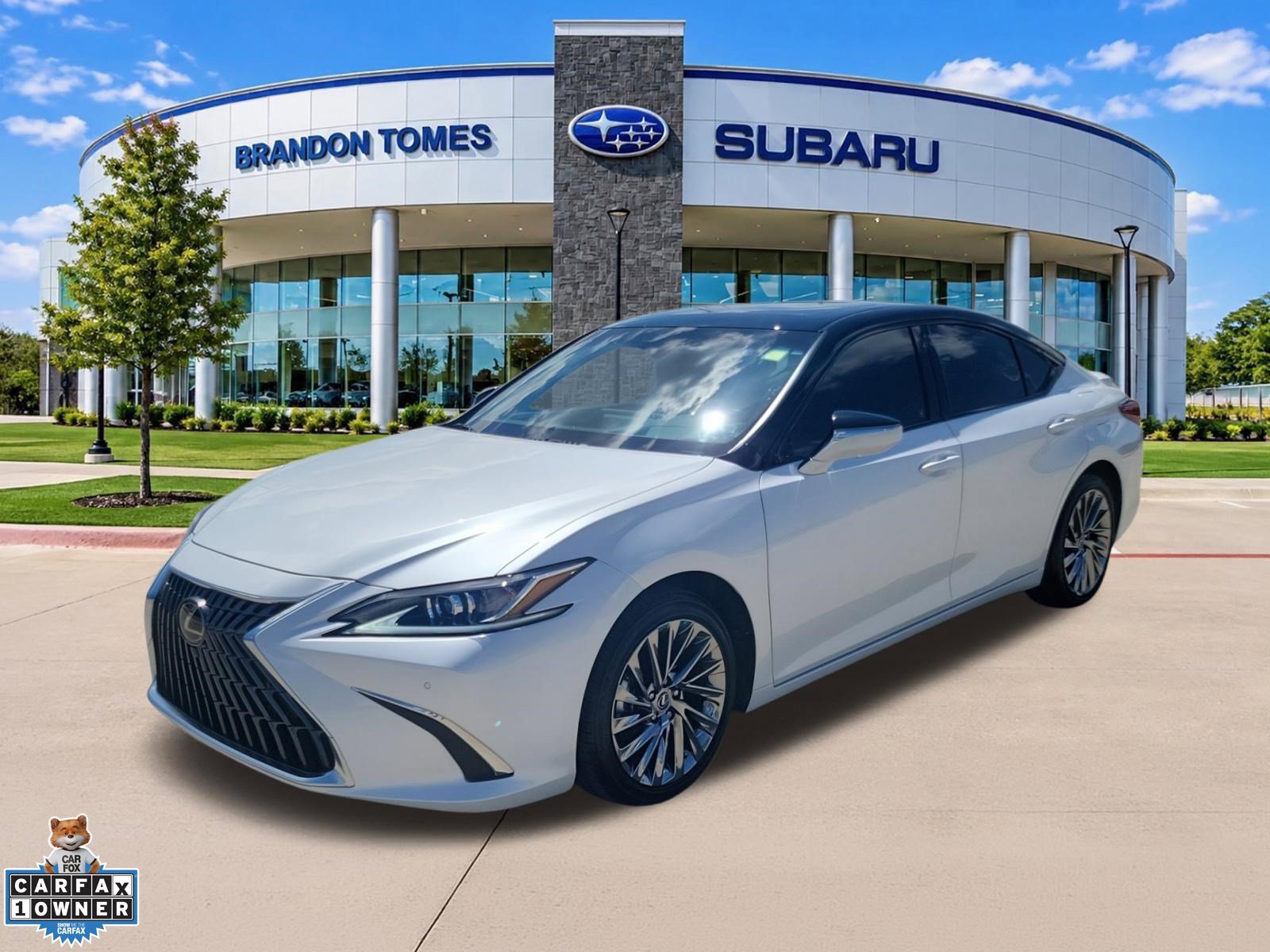 Used 2025 Lexus ES 300h w/ Technology Package FWD image 1