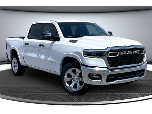 Certified 2025 RAM 1500 Big Horn AWD/4WD image 15