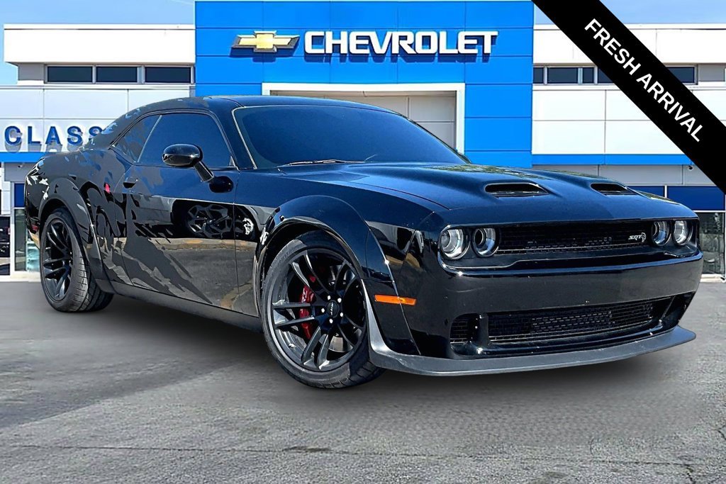 Used 2019 Dodge Challenger SRT Hellcat Redeye RWD image 1