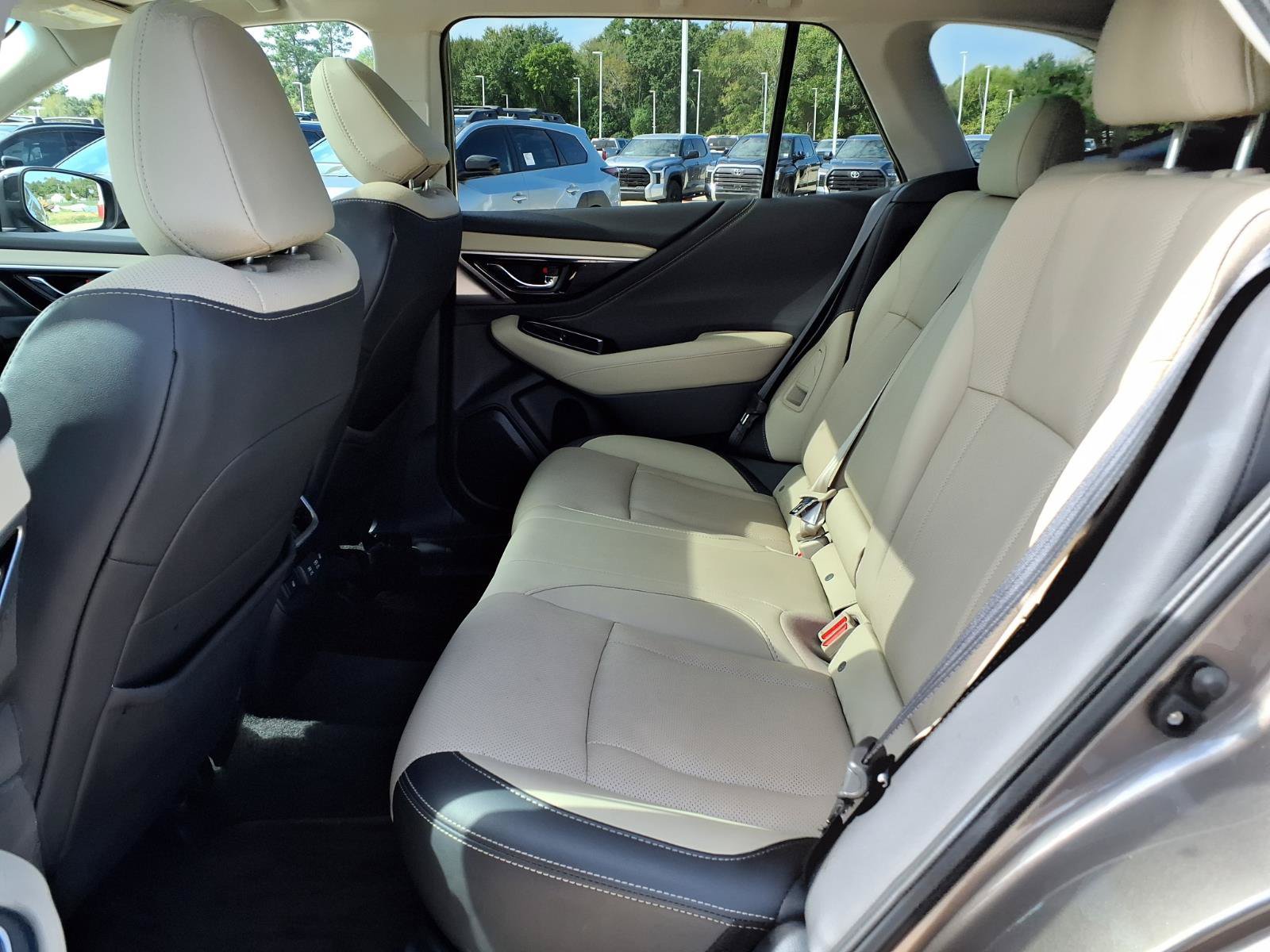 Used 2021 Subaru Outback Limited w/ Popular Package #2 AWD/4WD image 18