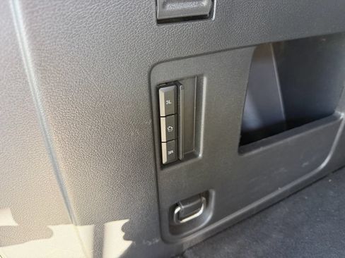 Used 2022 Ford Expedition Max XL AWD/4WD image 19