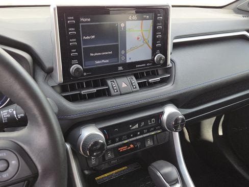 Used 2020 Toyota RAV4 XSE AWD/4WD image 30