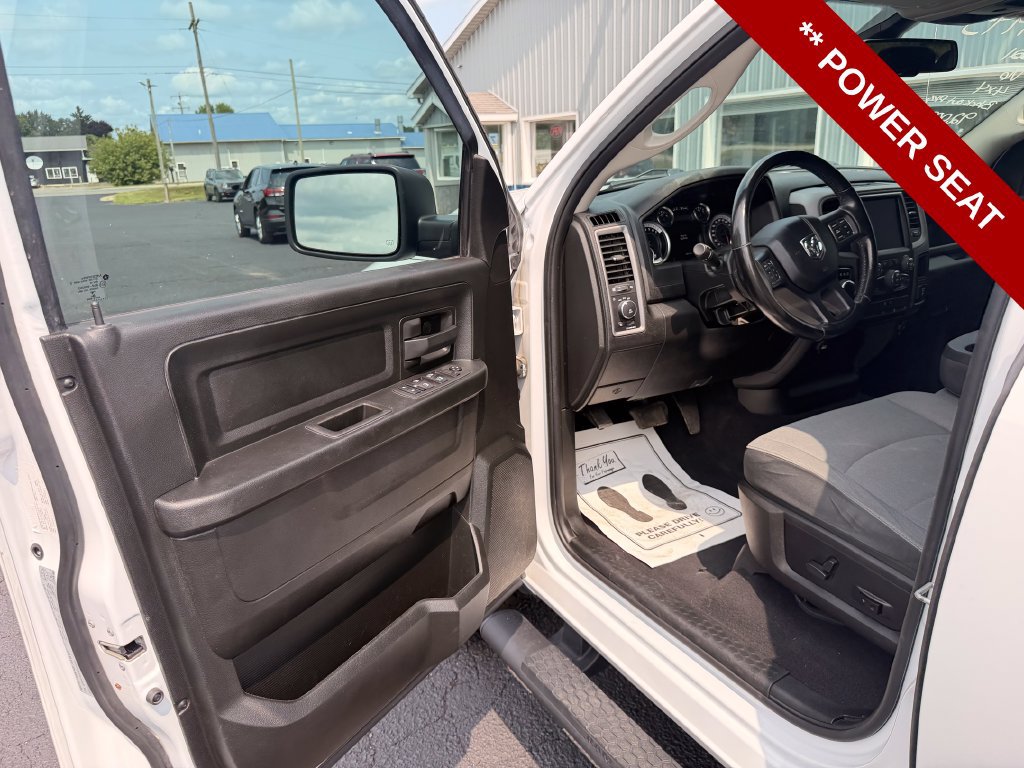 Used 2021 RAM 1500 Express w/ Wheel & Sound Group AWD/4WD image 15