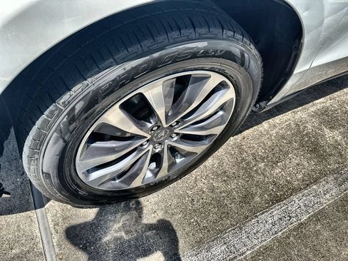 Used 2014 Acura MDX FWD w/ Technology Package image 2