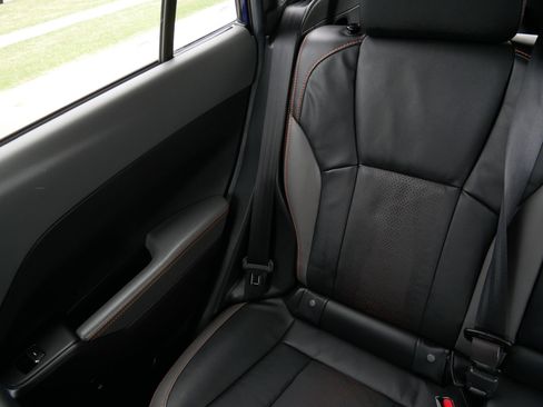 Certified 2024 Subaru Crosstrek 2.5i Limited AWD/4WD image 12