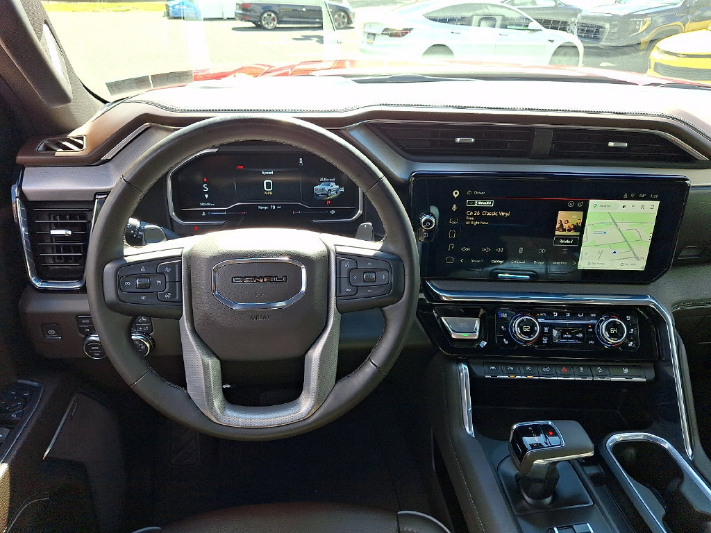 Used 2023 GMC Sierra 1500 Denali w/ Denali Reserve Package AWD/4WD image 2