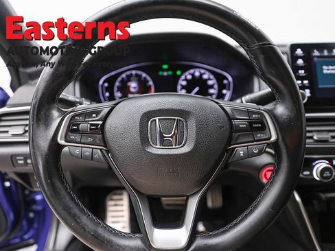 Used 2018 Honda Accord Sport image 10