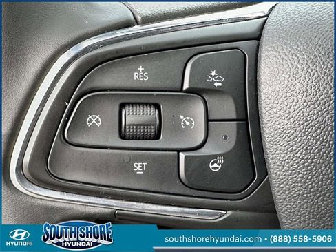 Used 2025 Buick Envista Sport Touring w/ Convenience I Package image 22