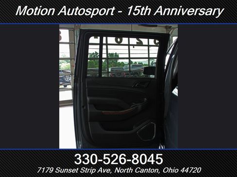 Used 2019 Chevrolet Suburban Premier w/ RST 6.2L Performance Edition AWD/4WD image 41
