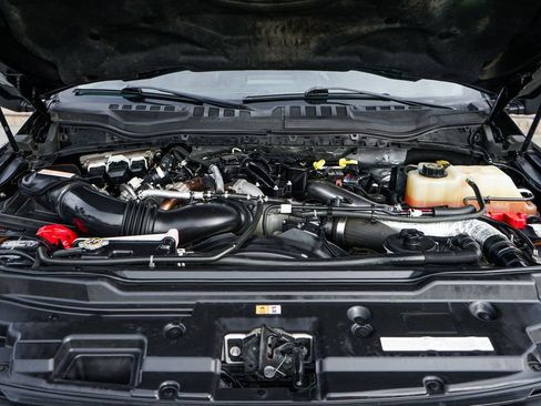 Used 2017 Ford F350 Lariat w/ Lariat Value Package image 12