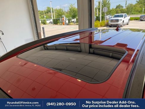 Used 2024 Toyota Corolla Cross LE w/ Moonroof Package FWD image 14