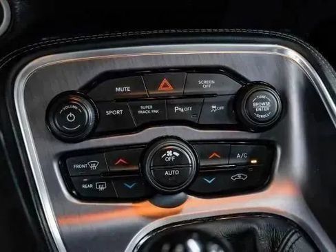 Used 2017 Dodge Challenger R/T Scat Pack image 32