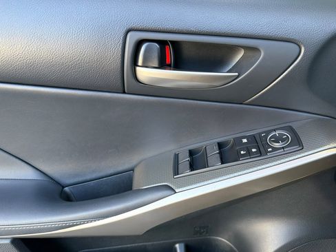 Used 2017 Lexus IS 200t F Sport w/ F Sport Package RWD image 12