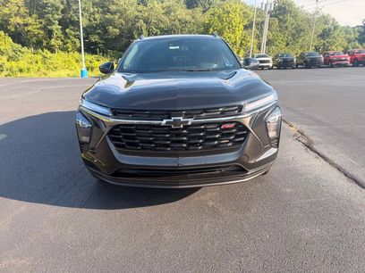 New 2026 Chevrolet Trax RS w/ Sunroof Package