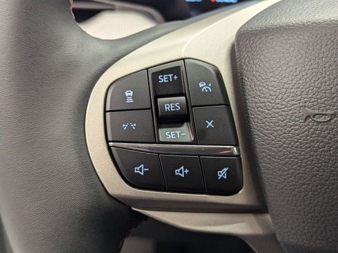 New 2026 Ford Explorer Active w/ Active Comfort Package image 13