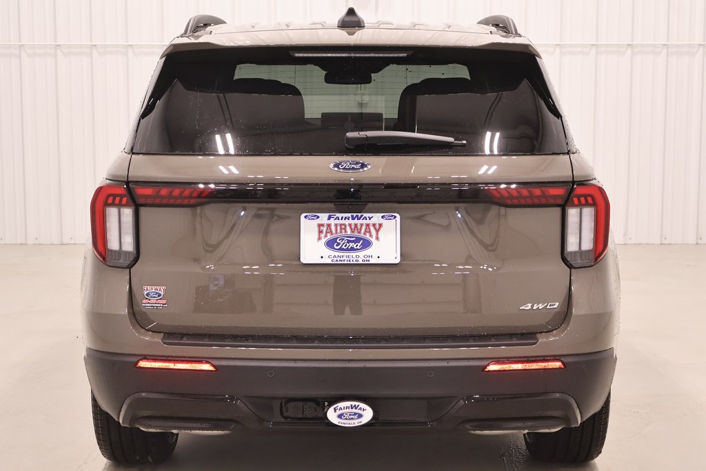 New 2026 Ford Explorer ST-Line w/ ST-Line Street Pack AWD/4WD image 8