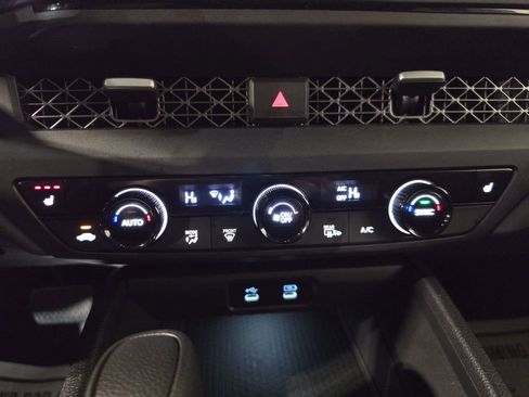 Used 2024 Honda Accord EX image 17