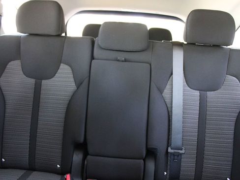 New 2026 Kia Sorento LX image 47