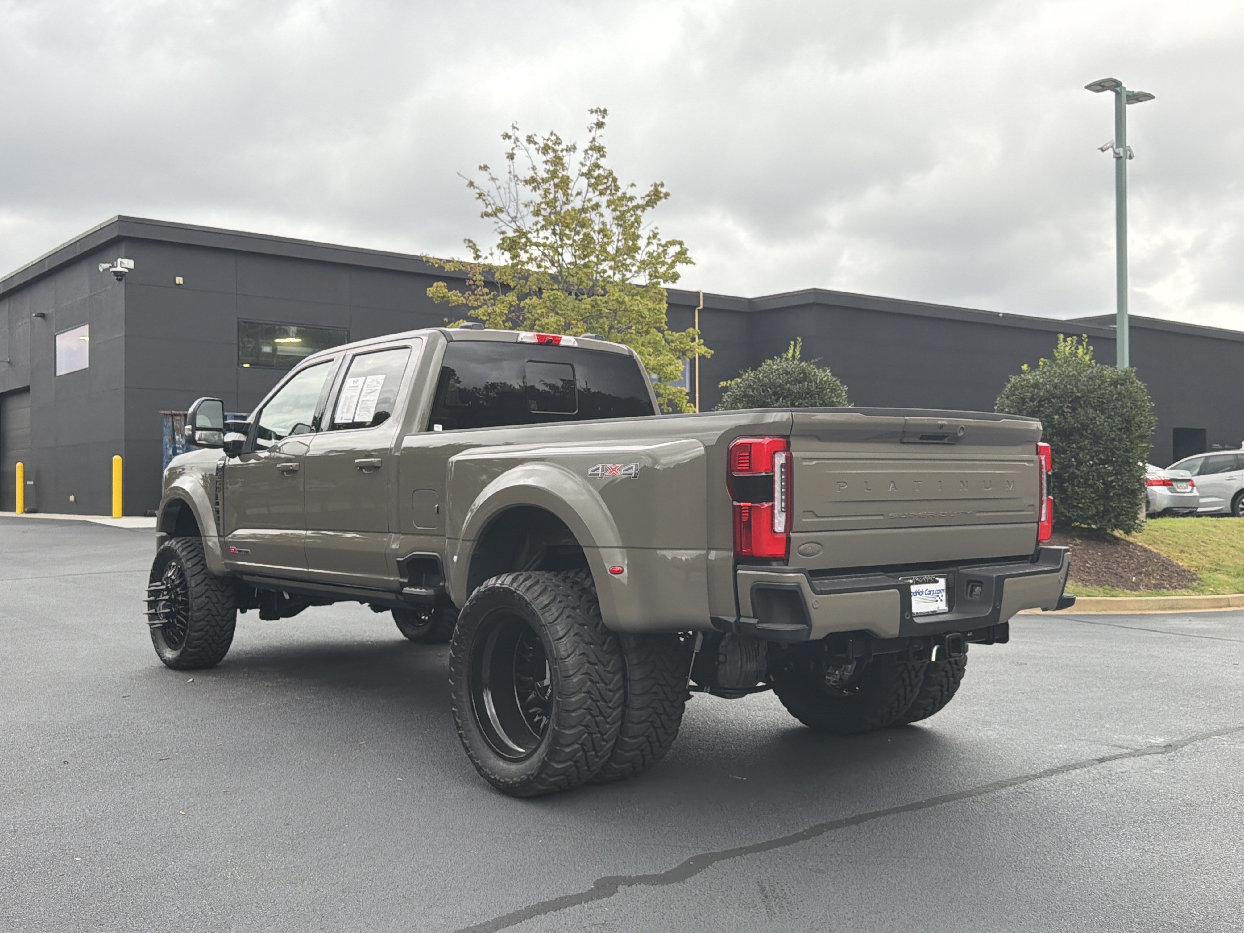 Used 2026 Ford F450 Platinum w/ Platinum Plus Package AWD/4WD image 17