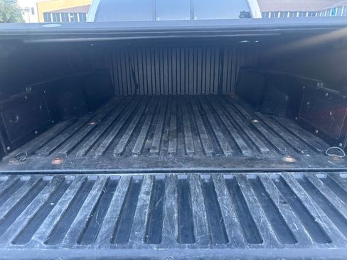 Used 2011 Toyota Tacoma 4x4 Double Cab w/ SR5 Pkg #2 image 27