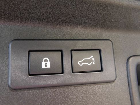 Used 2026 Subaru Outback Premium AWD/4WD image 44
