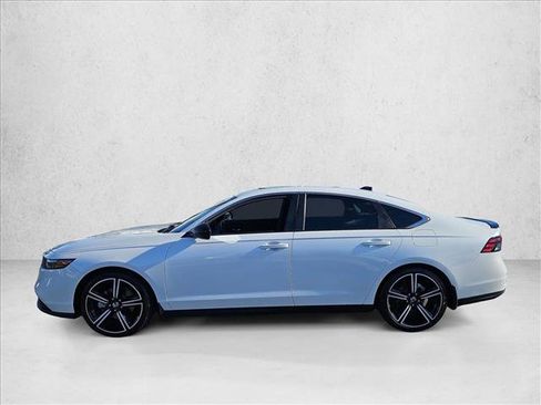 Used 2024 Honda Accord Sport image 8