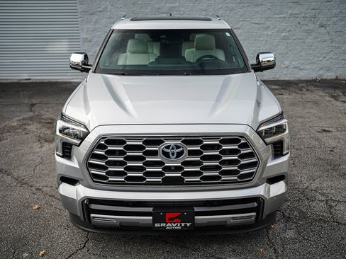Used 2024 Toyota Sequoia Capstone image 5