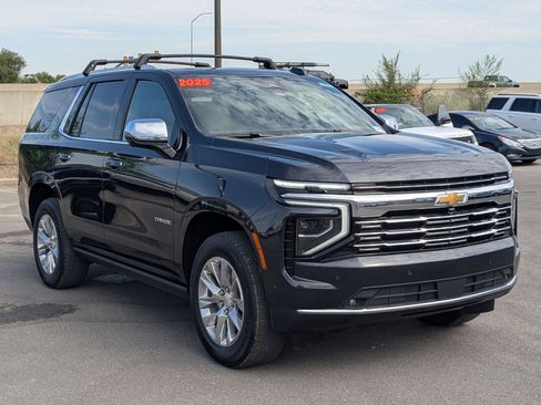 Certified 2025 Chevrolet Tahoe Premier AWD/4WD image 8