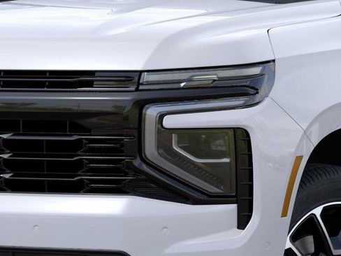 New 2026 Chevrolet Suburban RST w/ Comfort Package AWD/4WD image 10