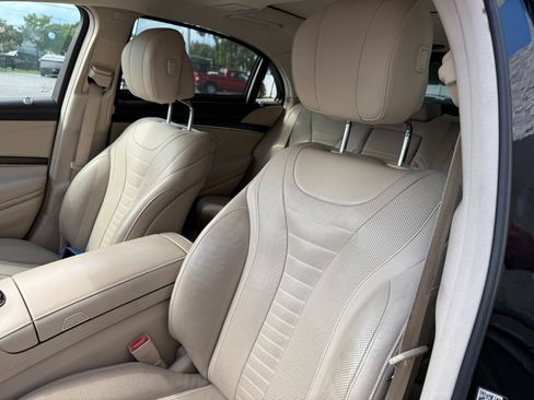 Used 2016 Mercedes-Benz S 550 Sedan image 26