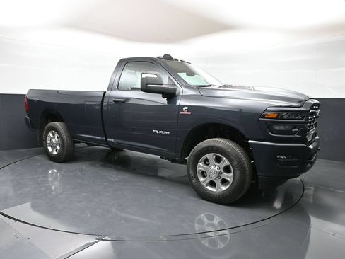 New 2026 RAM 2500 Big Horn AWD/4WD image 33