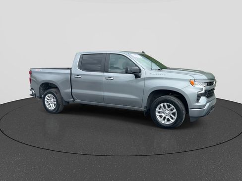 Used 2026 Chevrolet Silverado 1500 RST AWD/4WD image 2