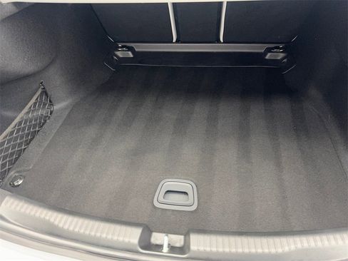 Used 2025 Mercedes-Benz C 300 Sedan image 72