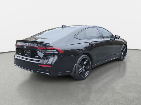 Certified 2023 Honda Accord Sport image 5