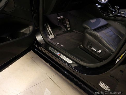 Certified 2022 BMW X4 M40i w/ Premium Package image 29