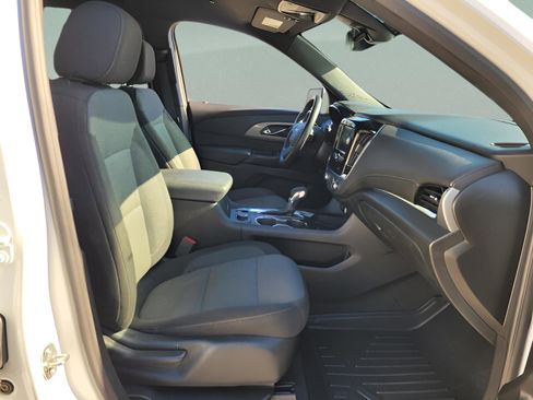 Certified 2023 Chevrolet Traverse LT image 20