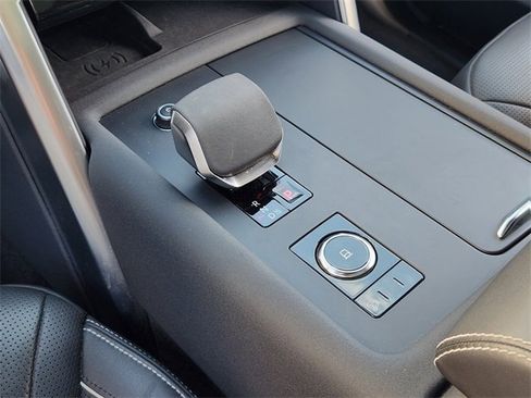 Used 2023 Land Rover Discovery HSE R-Dynamic image 20