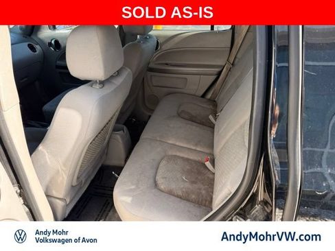 Used 2010 Chevrolet HHR LS FWD image 17