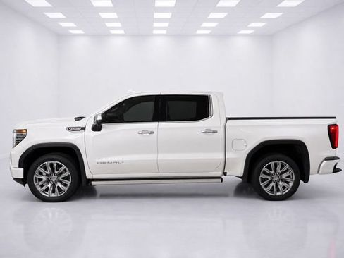 Used 2023 GMC Sierra 1500 Denali AWD/4WD image 5
