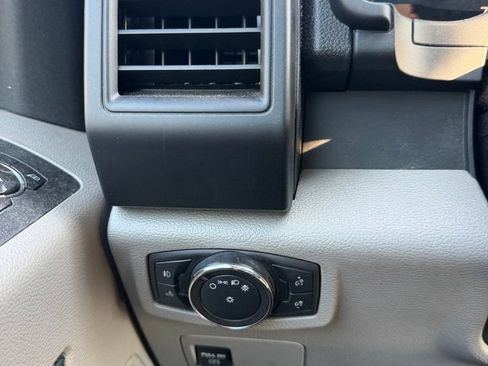Used 2019 Ford F150 XL w/ Equipment Group 101A Mid AWD/4WD image 21