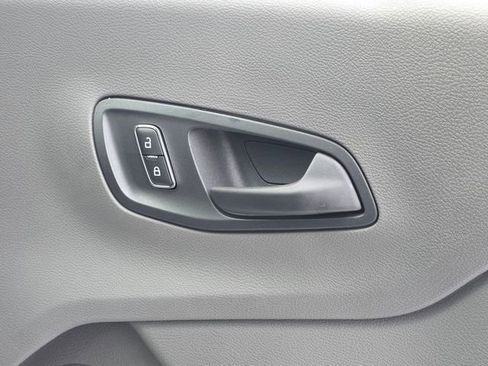 New 2026 Ford Transit 250 148 Medium Roof image 30