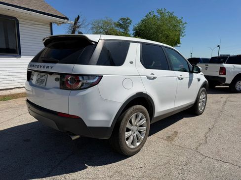 Used 2016 Land Rover Discovery Sport SE AWD/4WD image 5